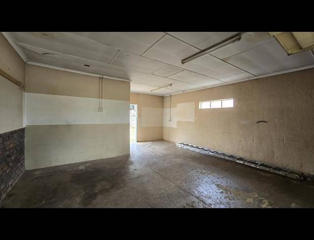 4 BEDROOM HOUSE FOR SALE IN PIERRE VAN RYNEVELD